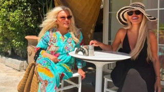 Ünlü isim annesi için Sağlık Bakanlığı'ndan yardım istedi