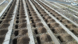 Bu ilimizde dondurucu soğuklar öncesi yüzlerce mezar yeri hazırlandı