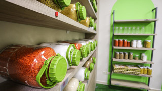 Burası Türkiye'nin para geçmeyen marketi: Alışveriş yapmanın tek yolu var!