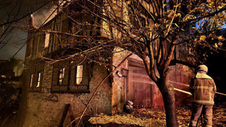 Türkiye'nin 150 yıllık tarihi konağı yangında kül oldu