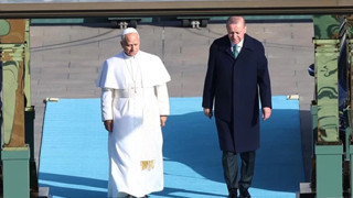 MHP'den Papa'nın Türkiye ziyaretine çok sert tepki