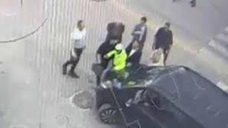 Polisin üzerine aracı süren CHP'li vekilin şoförüne ceza