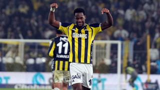 UEFA'dan Fenerbahçeli Jhon Duran'a 2 maç ceza