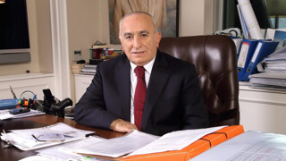 İş dünyasının acı kaybı: Acarkent'in kurucusu İsmet Acar hayatını kaybetti