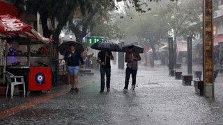 Meteoroloji'den 7 il için kuvvetli yağış uyarısı