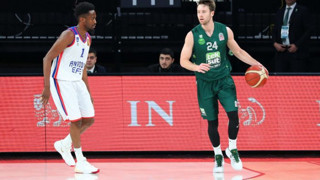 Anadolu Efes, evinde galip