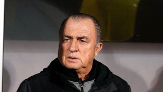 Fatih Terim hepsini yolcu etti