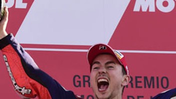 MotoGP'de şampiyon Jorge Lorenzo oldu