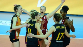 Galatasaray dörtlü finallerde !