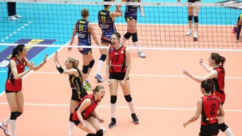 Vakıfbank'ın Avrupa finalindeki rakibi belli oldu !