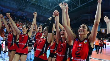 Vakıfbank Avrupa şampiyonu !