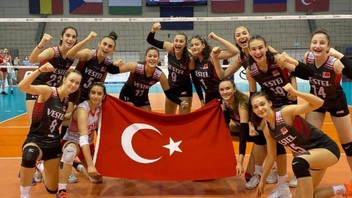 Bravo kızlar! Türkiye'yi yarı finale taşıdılar