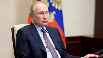 Putin yeniden İstanbul'u işaret etti: ''Rusya hazır''