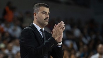 Anadolu Efes'te Erdem Can ile yollar ayrıldı