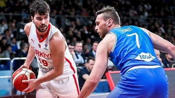 12 Dev Adam, Avrupa Şampiyonası Elemeleri’ne yenilgiyle başladı