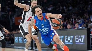 Anadolu Efes EuroLeague'ye veda etti