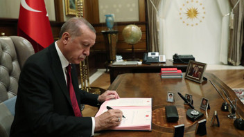 Atama ve görevden alma kararları Resmi Gazete'de