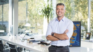 Sadettin Saran’ın çok beğenilen Fenerbahçe videosu