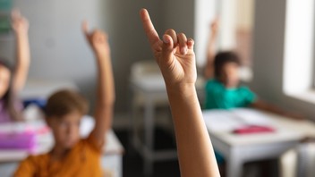 Devamsızlık yapan öğrencinin velisine para cezası kesilecek