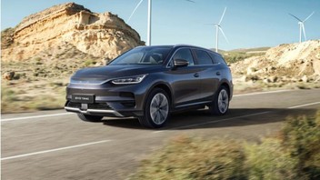 BYD'nin ''ejder''i yeni elektrikli dev SUV'u, BYD Tang'in fiyatı açıklandı