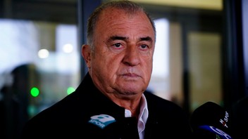 Fatih Terim, Suudi Arabistan'da ayın teknik direktörü seçildi
