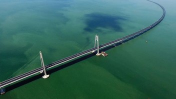 İki ülke arasında 4 kilometrelik köprü inşa ediliyor