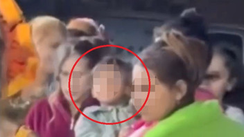 Üç yaşındaki çocuk sigara içerken görüntülenmişti! Anne hakkında karar verildi