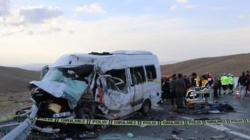 Van'daki feci kazada ölü sayısı yükseldi