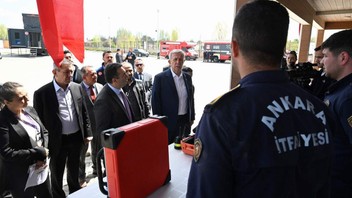 Başkent afetlere hazır: Mansur Yavaş, Afet Eğitim ve Lojistik Merkezi'ni tanıttı