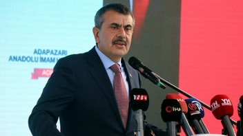 Milli Eğitim Bakanı Tekin açıkladı: Sistem bir kez daha değişiyor!