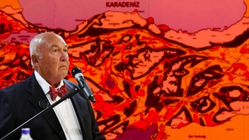 Prof. Dr. Övgün Ahmet Ercan deprem korkusu yaşayanlar için en güvenli illeri paylaştı
