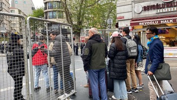 Rezalet! 1 Mayıs işçi bayramında çalışan vatandaşlar yolda kaldı!