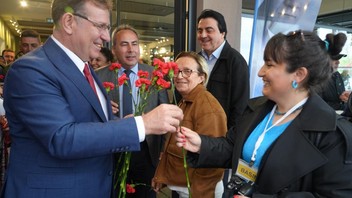 Sarıyer Belediyesi Güverte Sosyal Tesisleri’nin ilki Kireçburnu’nda törenle açıldı