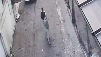 İstanbul'da gece kulübündeki silahlı saldırı kamerada