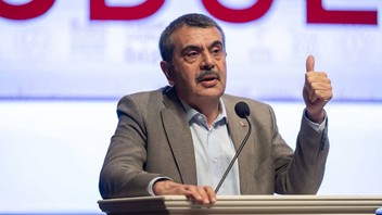 Bakan Tekin duyurdu: Eğitim sistemini bir daha değiştirelim teklifi bakın kimden gelmiş