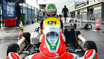 Genç pilot pistlerdeki gururumuz oldu... 2025 yılında podyuma çıkan ilk Türk!