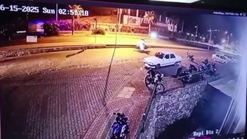 İki motosiklet kafa kafaya çarpıştı: İki genç hayatını kaybetti