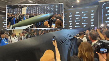 Türkiye'nin en uzun menzilli hipersonik füzesinin örtüsü kalktı!