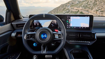 ''Yılın Otomobili'' seçilen Alpine A290 Türkiye yollarında!