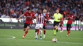 Trabzonspor ile Gaziantep 1'er puanı paylaştı, maç sonu kıyamet koptu!