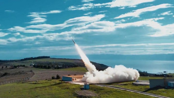 Türkiye'nin balistik füzesi TAYFUN tam isabet vurdu