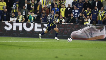 Fenerbahçe'nin yıldızı için bomba transfer iddiası