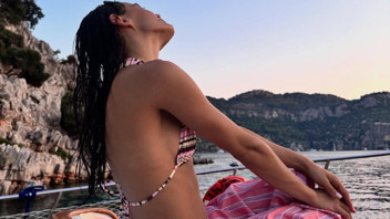 Ekranların ünlü güzelinden sevgilisinin güldüren kıskançlık imalarına dikkat çeken yanıt