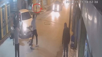 İzmir'de 1 kişinin öldüğü silahlı kavganın görüntüleri ortaya çıktı