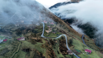 Türkiye'nin eşsiz manzarası... Santa Harabeleri'nde sonbahara veda