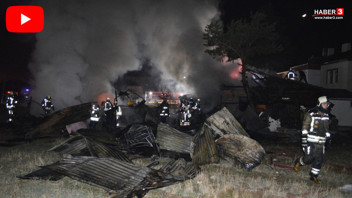 Zihinsel engelli 3 kardeşin yaşadığı ev yanarak kül oldu