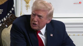 Trump'tan Beyaz Saray'da soru soruyan gazeteciye skandal tepki!