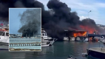 Ünlü tatil cennetinde korku dolu anlar: Tekneler alev alev yandı