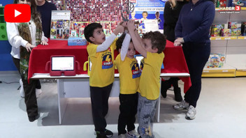 Türkiye'nin 5 yaşındaki minikleri 18 ülkeden 623 takımı geçerek dünya robotik şampiyonu oldu