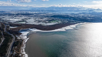Kar yağışı Sapanca Gölü'ne can suyu oldu